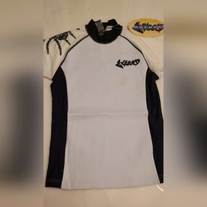 New Men's Short Sleeve Rash Guard Wetsuit Size Medium